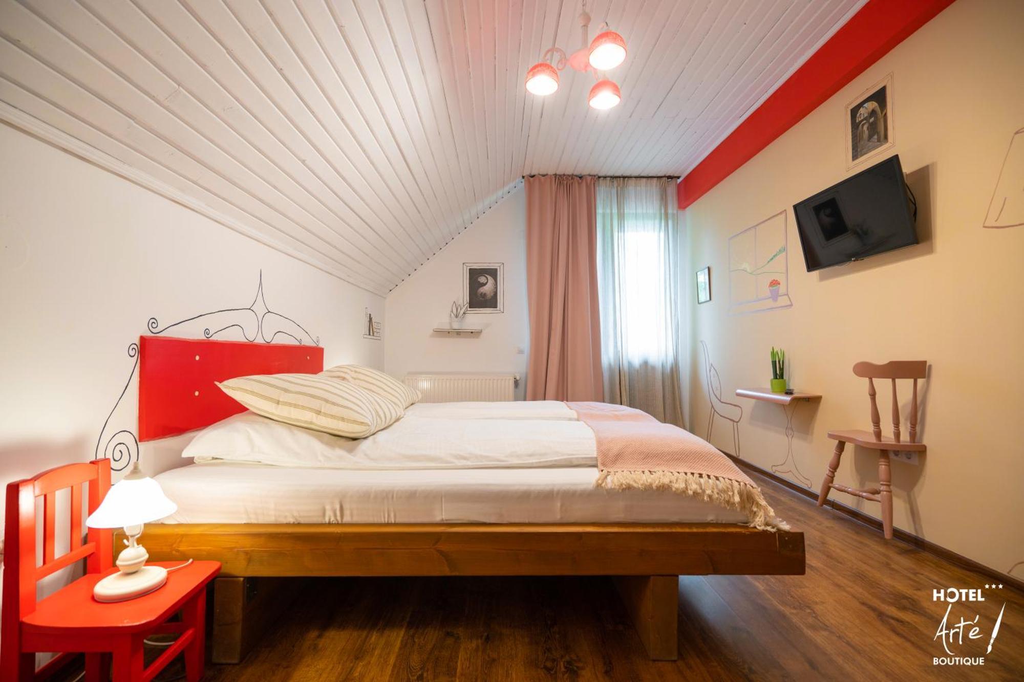 Art'E Boutique Rooms Baile Tusnad Bagian luar foto