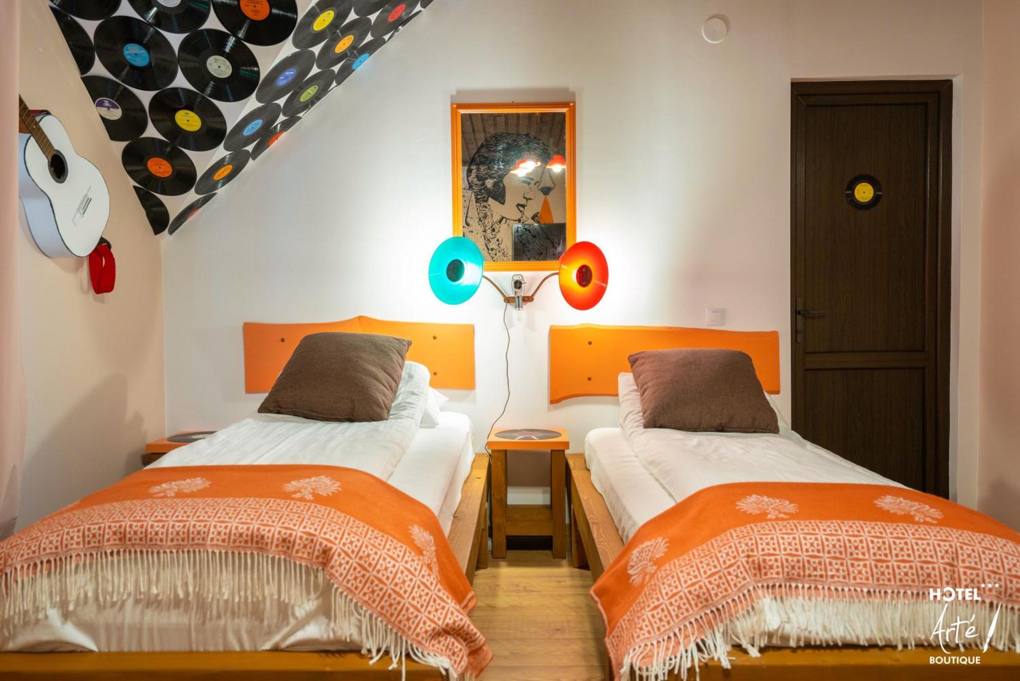 Art'E Boutique Rooms Baile Tusnad Bagian luar foto