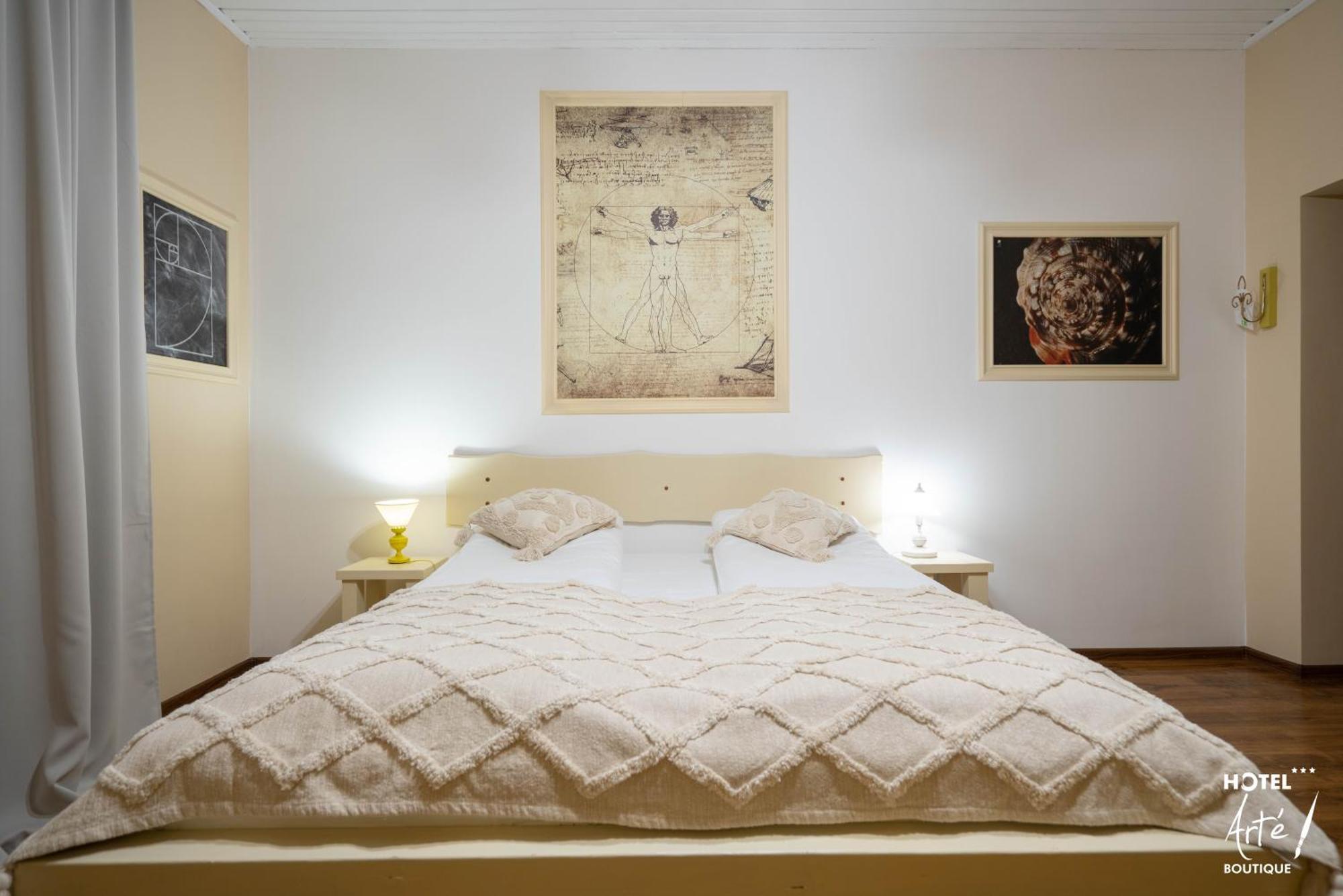 Art'E Boutique Rooms Baile Tusnad Bagian luar foto